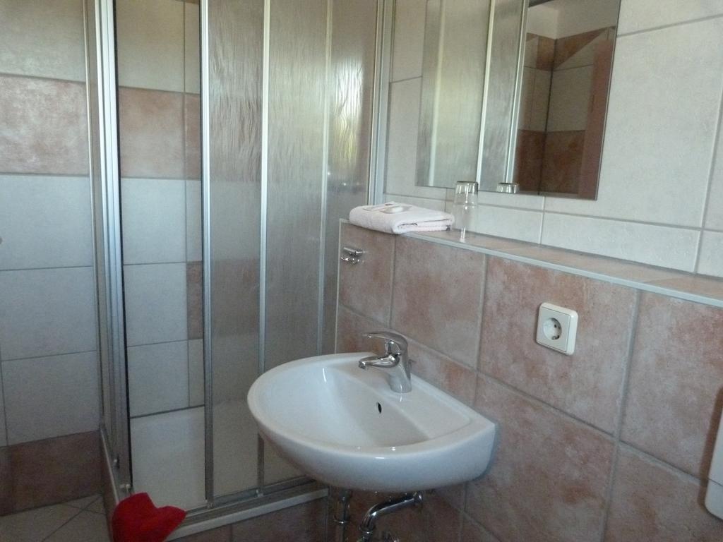 Waldhaus Colditz Garni Habitación foto