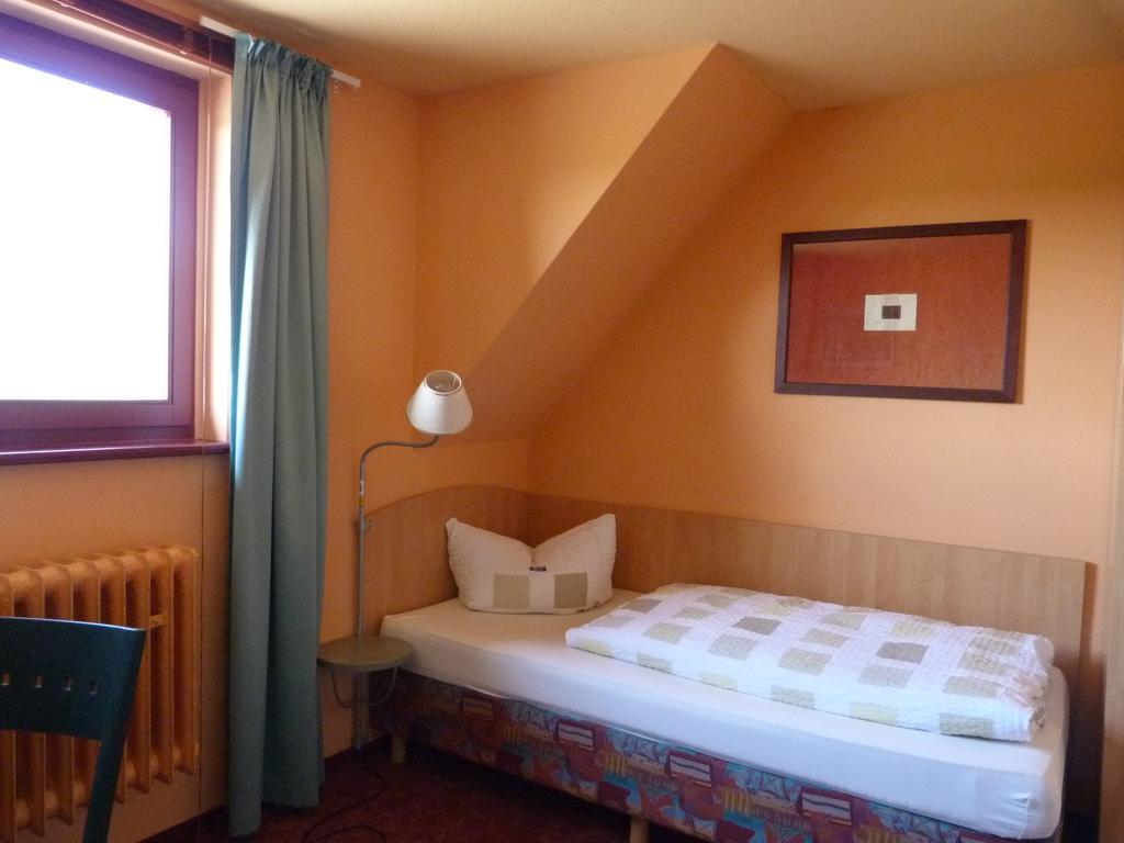 Waldhaus Colditz Garni Habitación foto