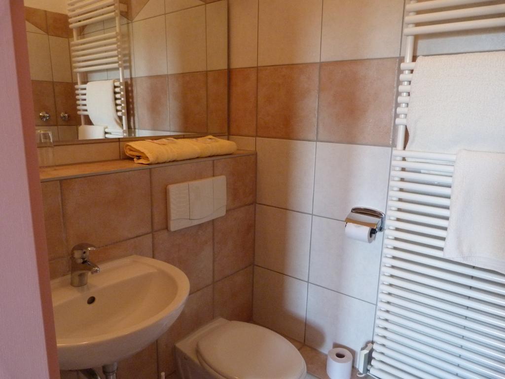 Waldhaus Colditz Garni Habitación foto